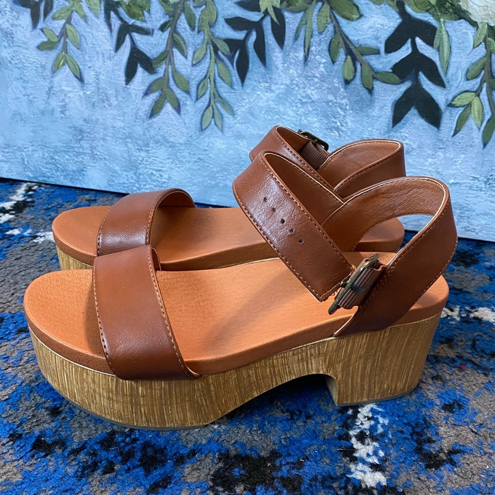 Platform Shoe